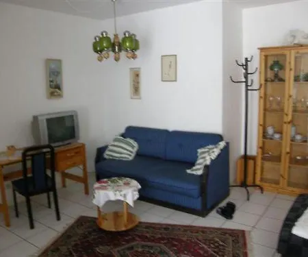 Apartamento & Wolf *