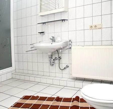 Apartamento & Wolf *