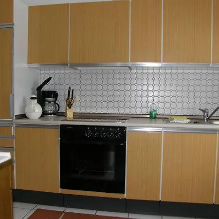 & Wolf Apartment Usingen